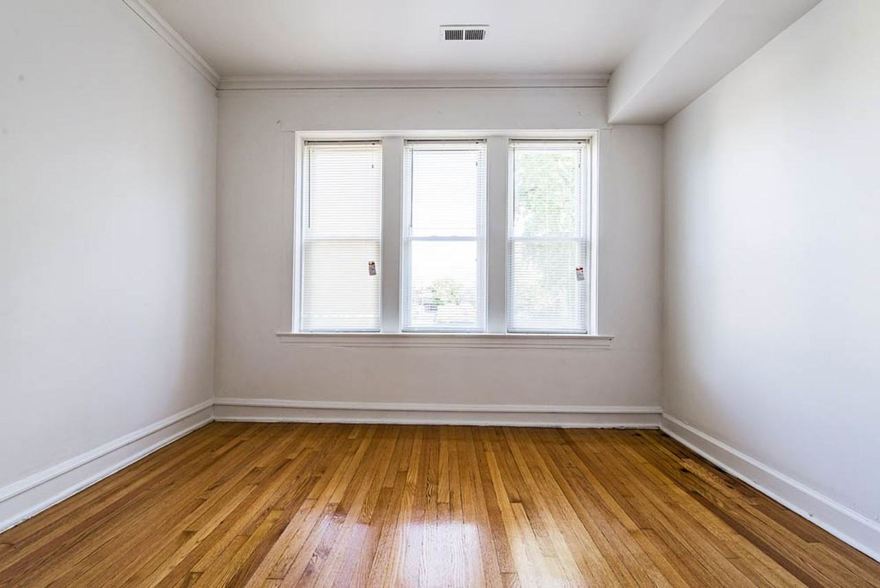 5401 W Le Moyne - Photo 6 of 19