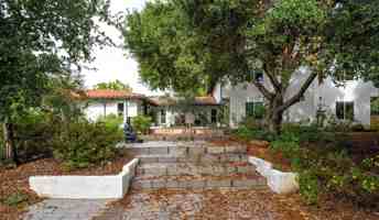 featured image of 820 Foothill Ln