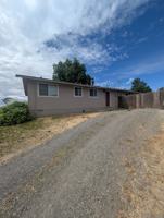 featured image of 3839 Anderson Ave