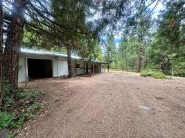 featured image of 11405 Hamaker Mountain Rd