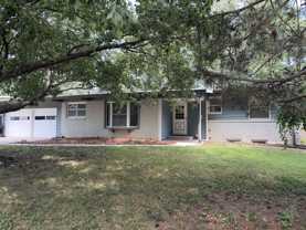 1300 Eastridge Dr - Photo 1 of 1