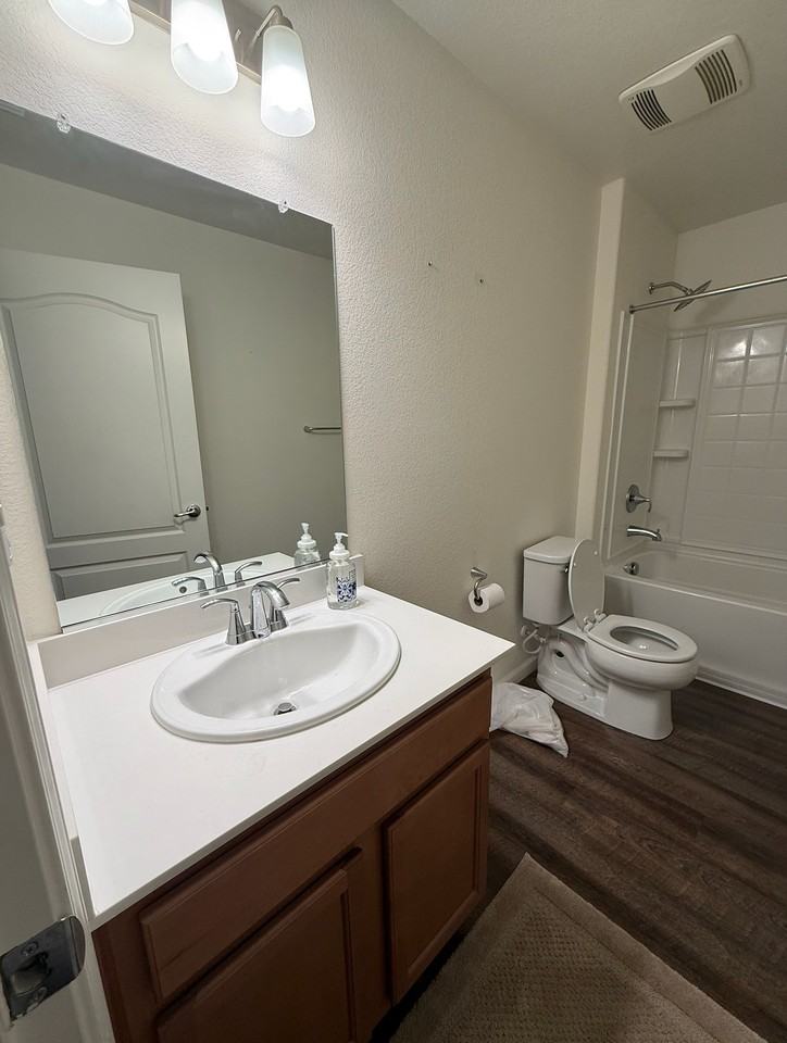 6954 E Braly Ave - Photo 6 of 6