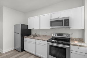 featured image of 2412 Francis St