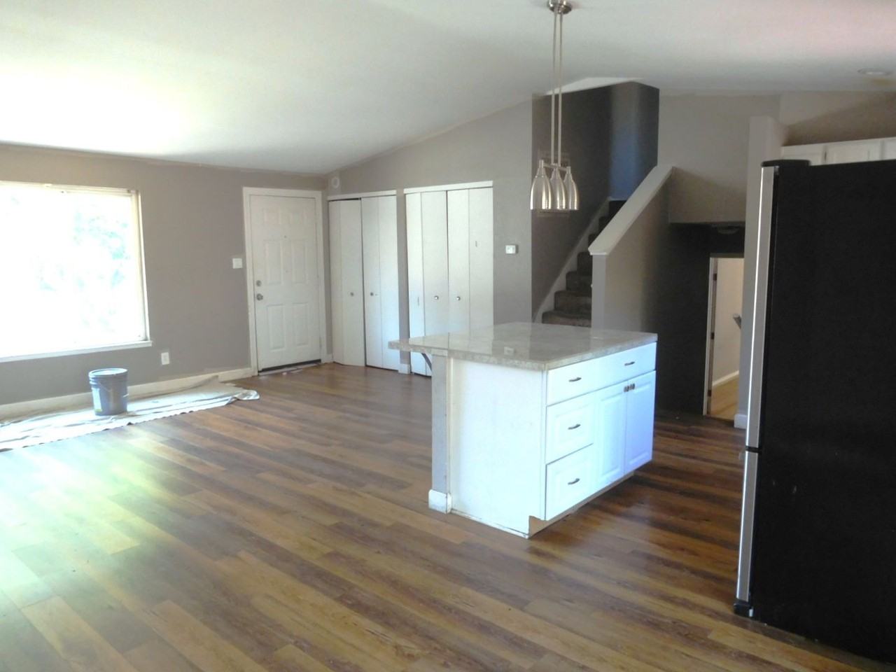 1325 Williams Cir - Photo 3 of 12