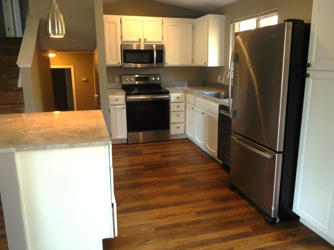 1325 Williams Cir - Photo 5 of 12