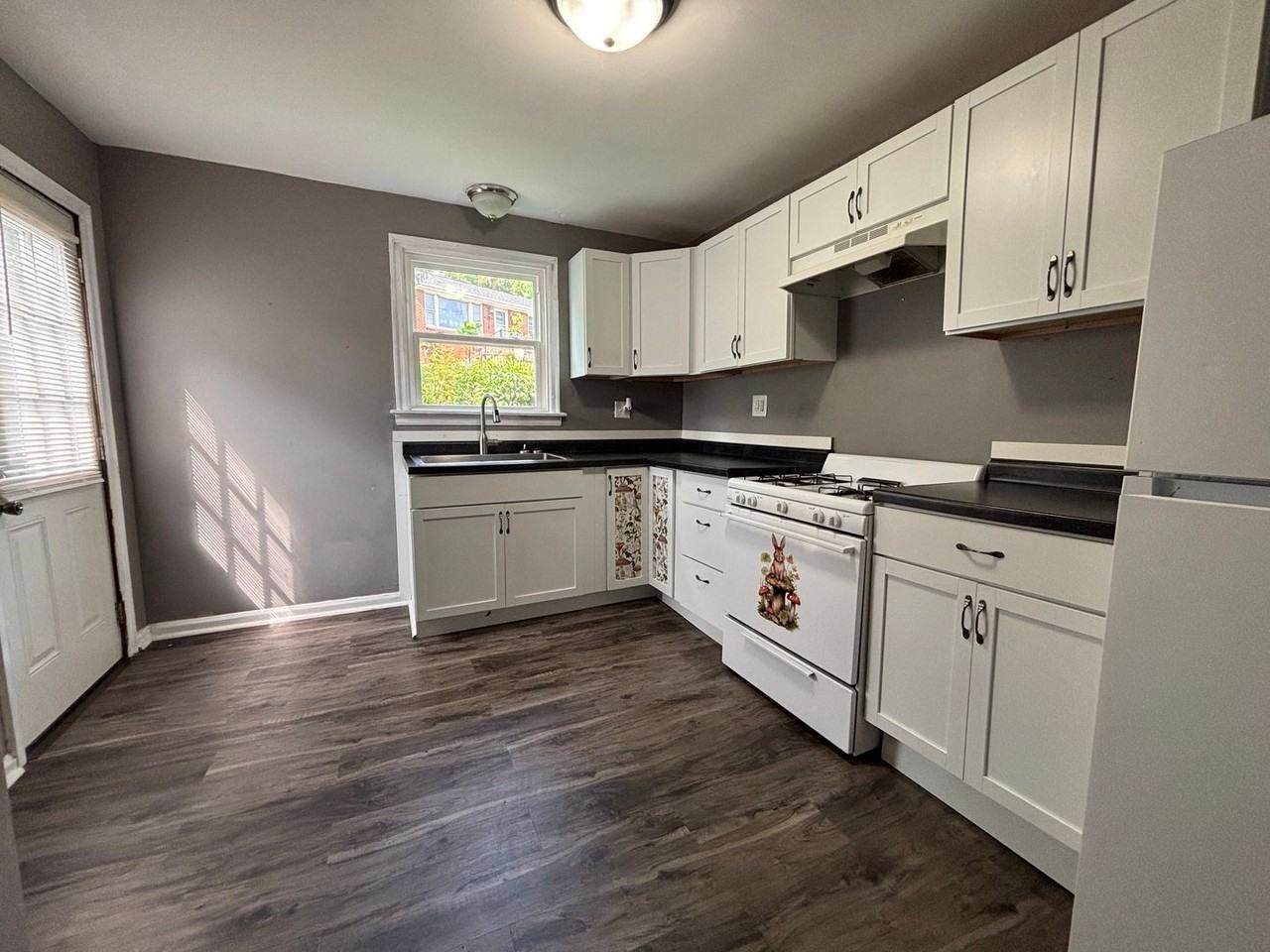 4 Ohio Ave - Photo 2 of 13