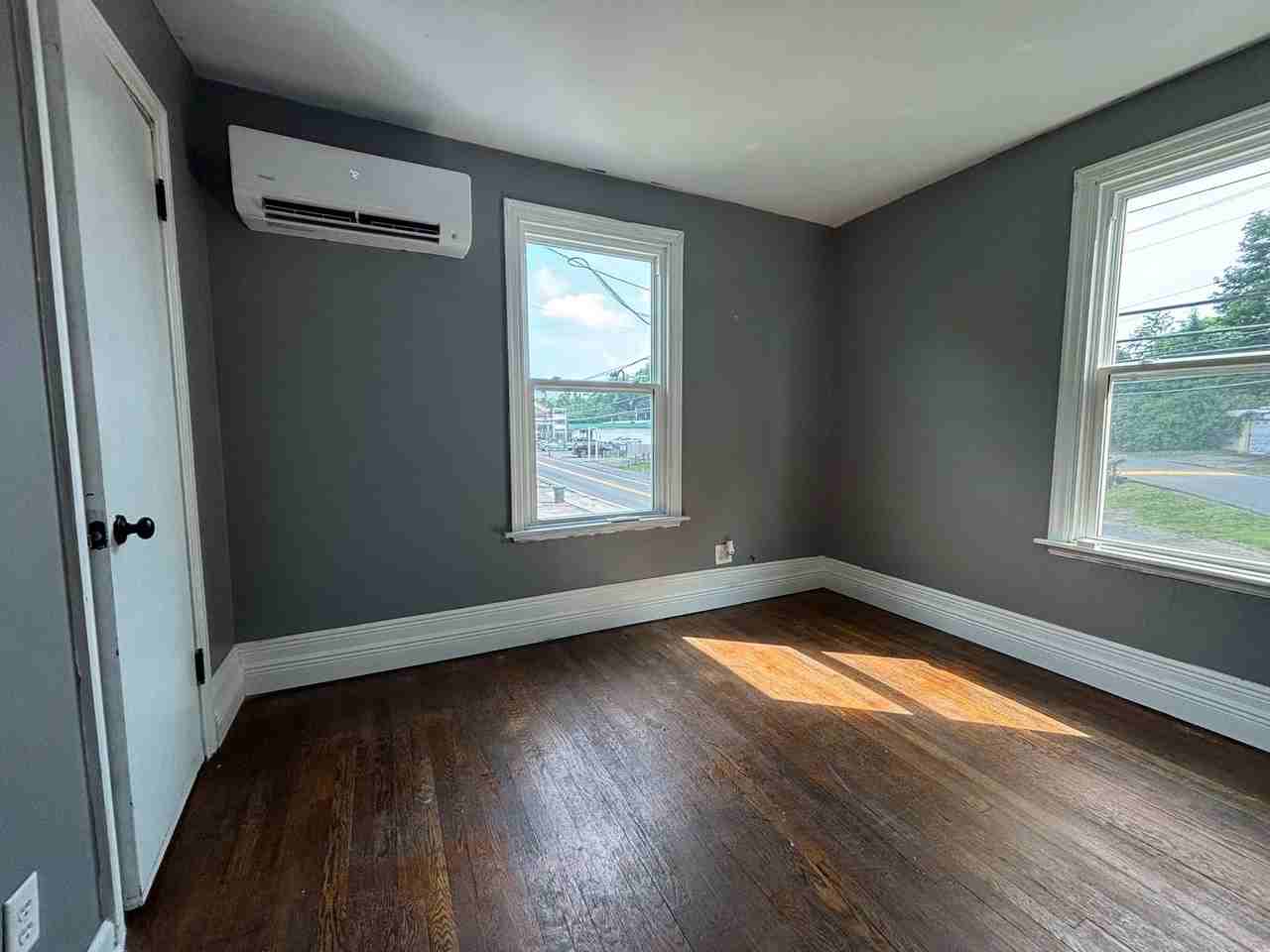 4 Ohio Ave - Photo 7 of 13