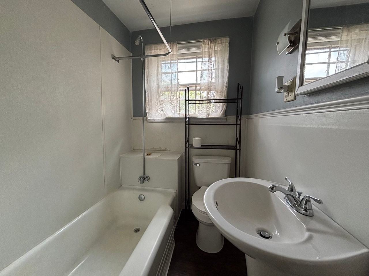13 1/2 Dunkard Ave - Photo 6 of 10