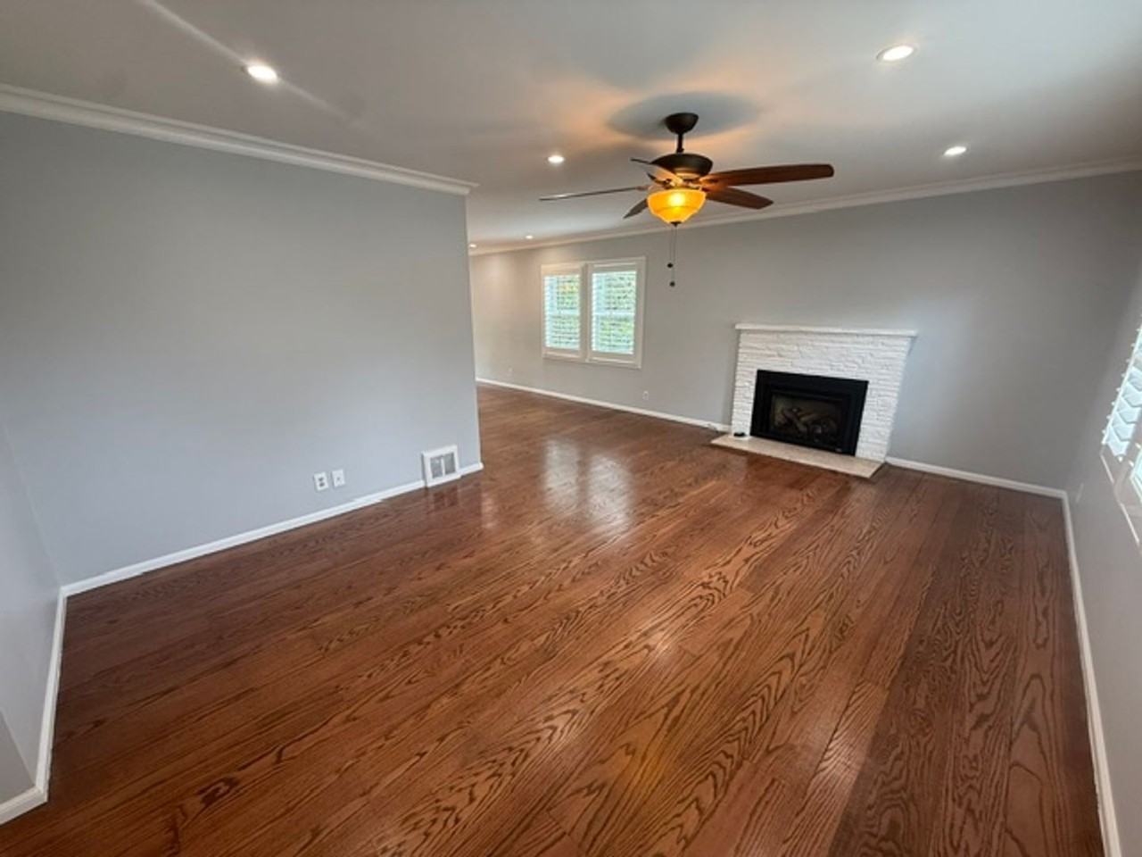 3824 Fernwood St - Photo 2 of 24