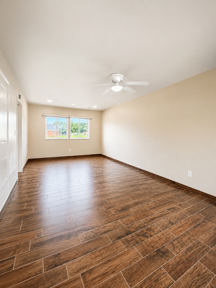 113 Whitney Ave Ne - Photo 3 of 26