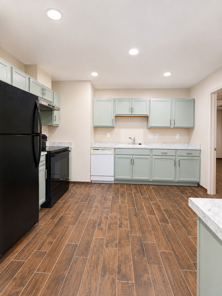 113 Whitney Ave Ne - Photo 7 of 26