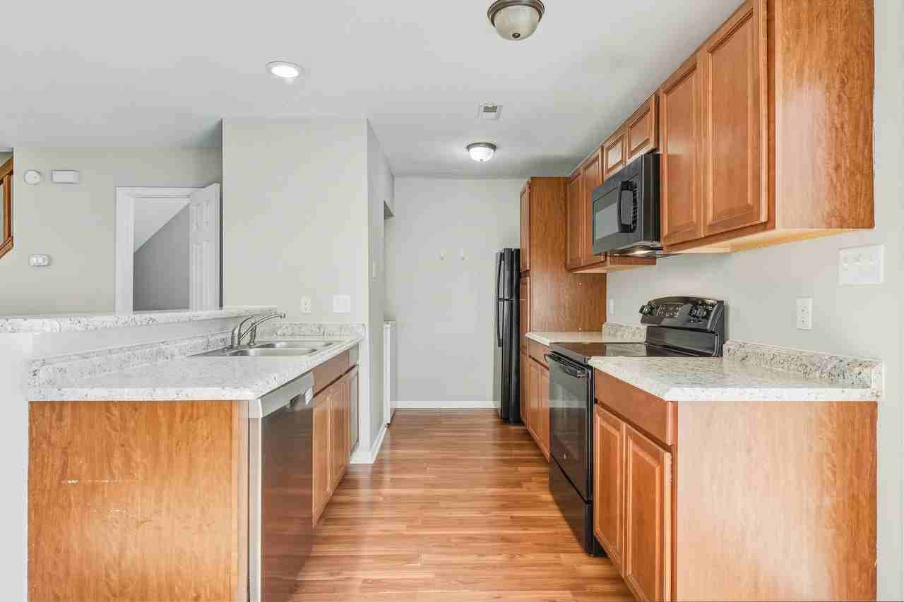 732 Branniff Dr - Photo 5 of 17