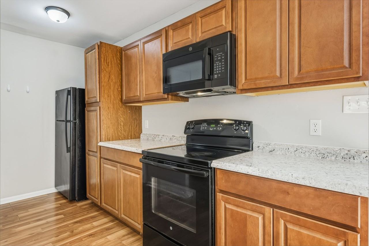 732 Branniff Dr - Photo 6 of 17
