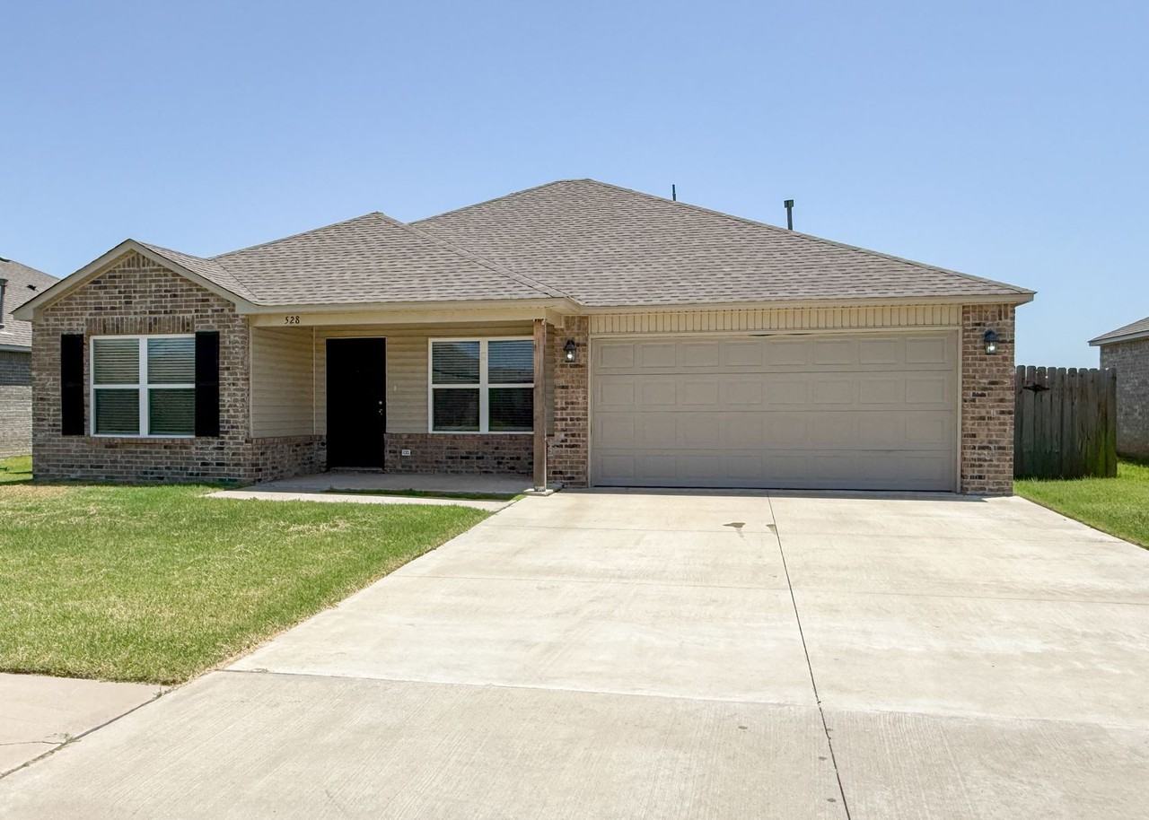 528 Fox Burrow Ln - Photo 2 of 18