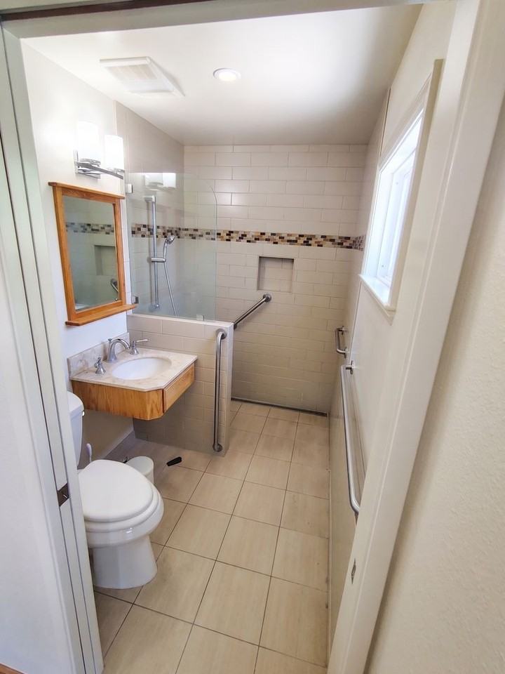 8525 Bandon Dr - Photo 7 of 9