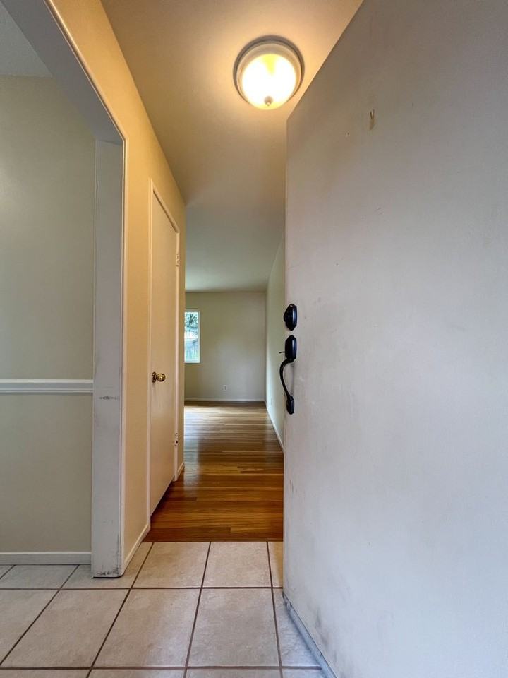 2509 Macmillan St - Photo 3 of 25