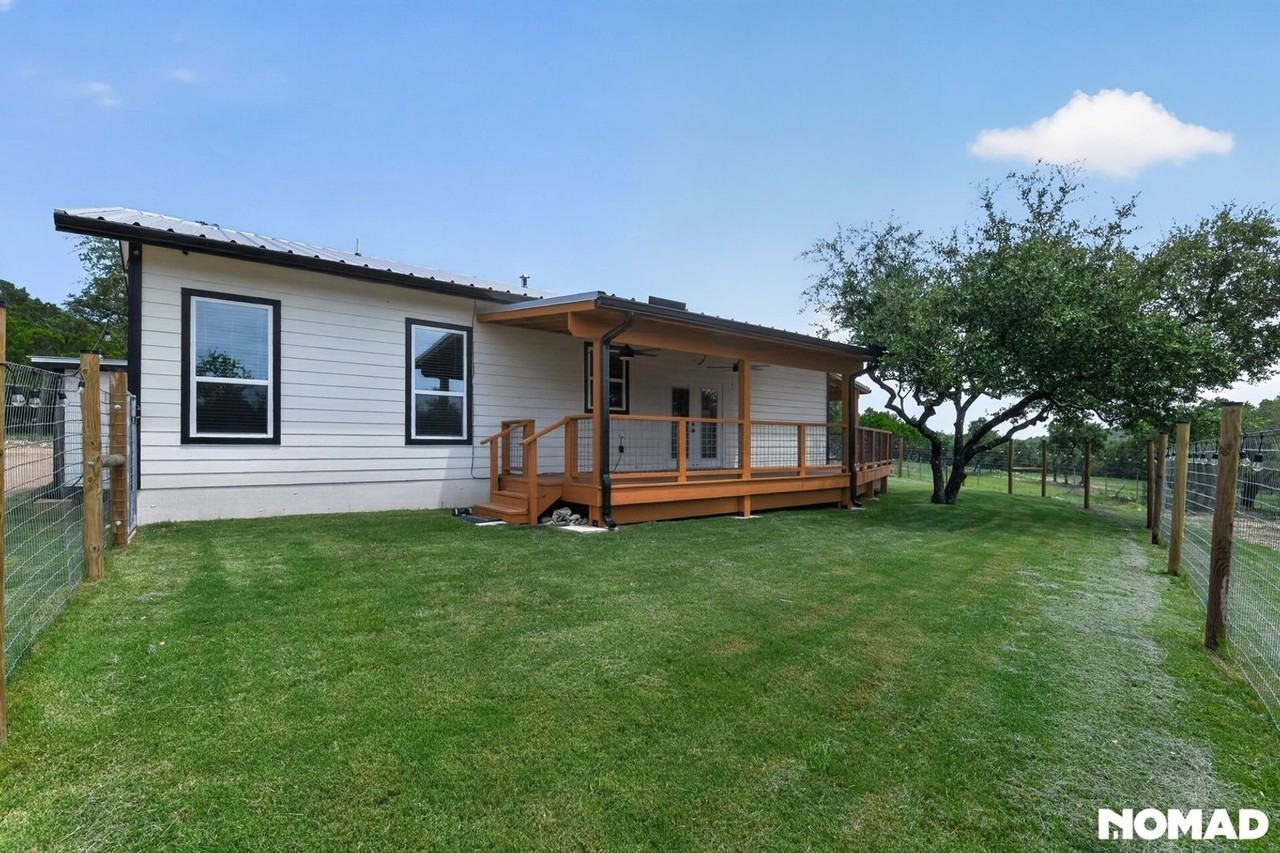 1130 Circle Acres - Photo 5 of 44