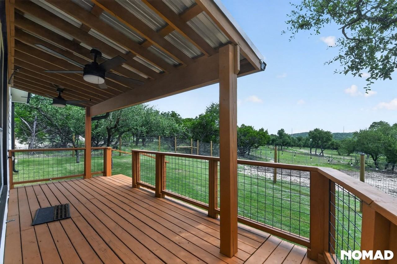 1130 Circle Acres - Photo 7 of 44