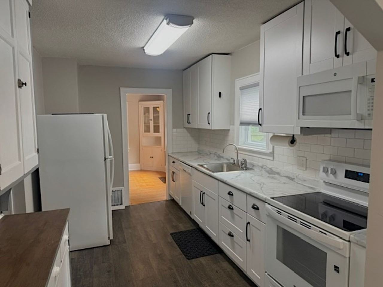 29 Hamel Rd - Photo 4 of 19