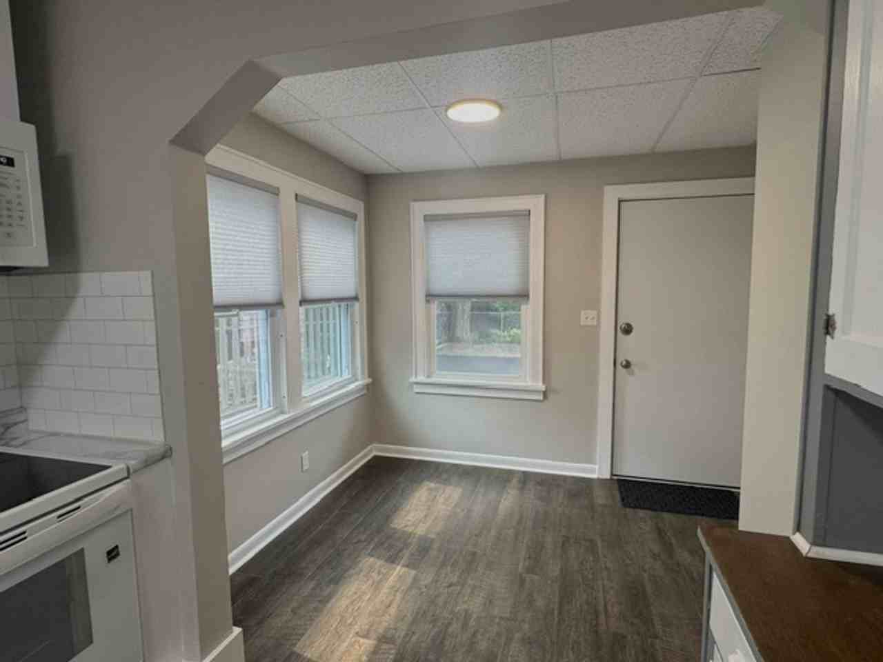 29 Hamel Rd - Photo 7 of 19