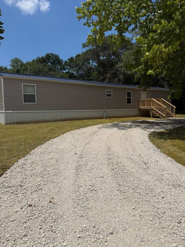 6958 Alfred Rd - Photo 3 of 21