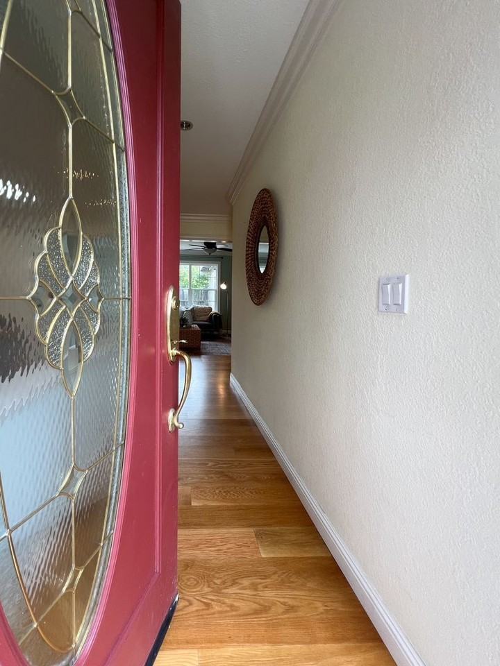 3321 Anita Ct - Photo 4 of 43