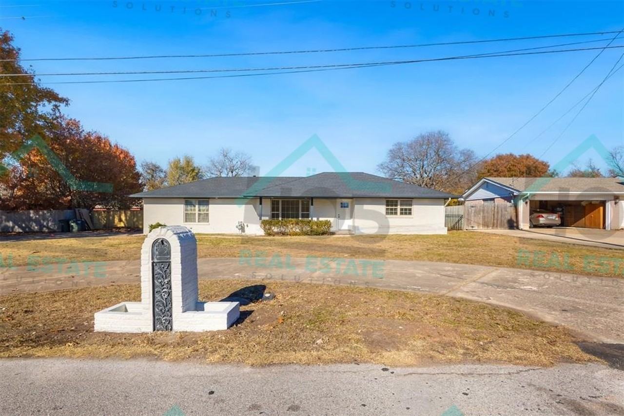 5511 Judy Dr - Photo 2 of 34