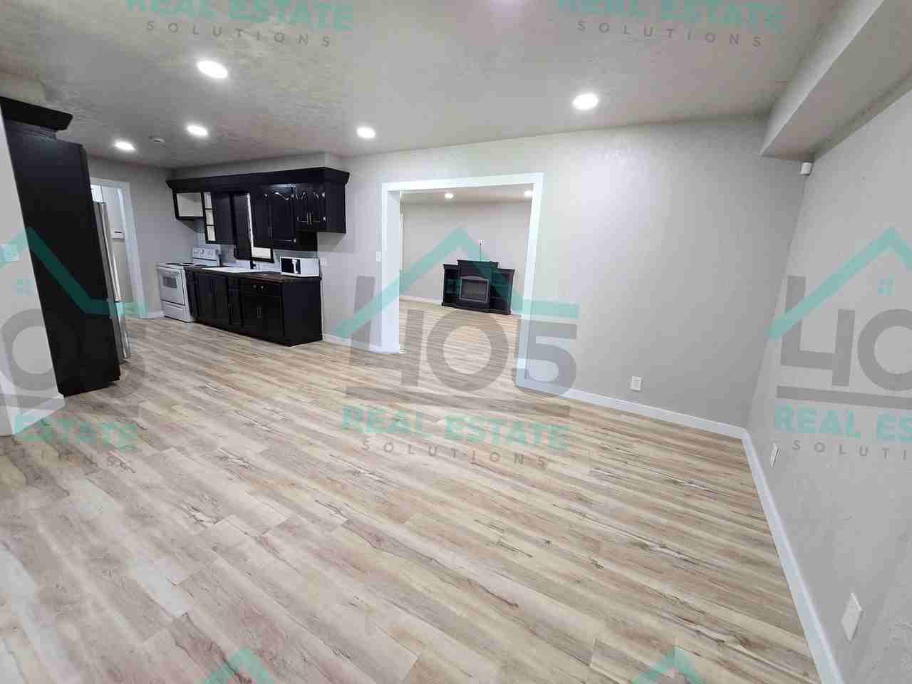 5511 Judy Dr - Photo 4 of 34