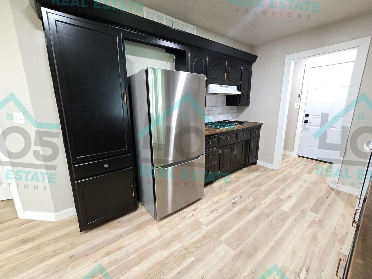 5511 Judy Dr - Photo 6 of 34