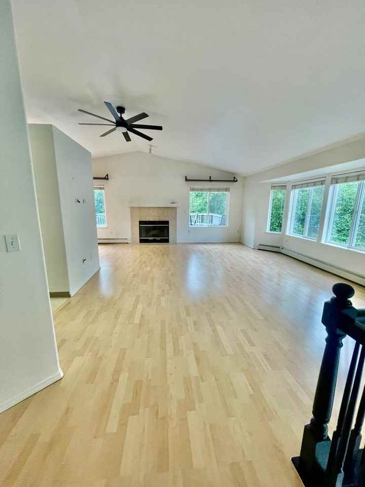 21507 Tony Cir - Photo 4 of 26
