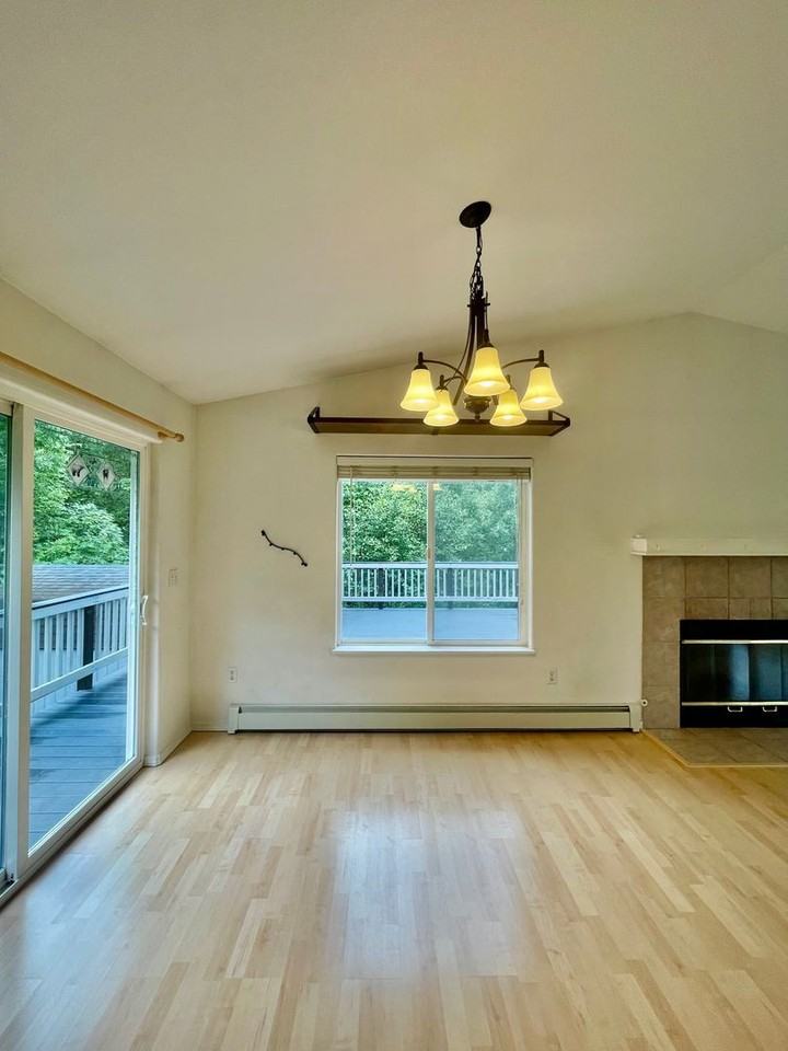 21507 Tony Cir - Photo 5 of 26
