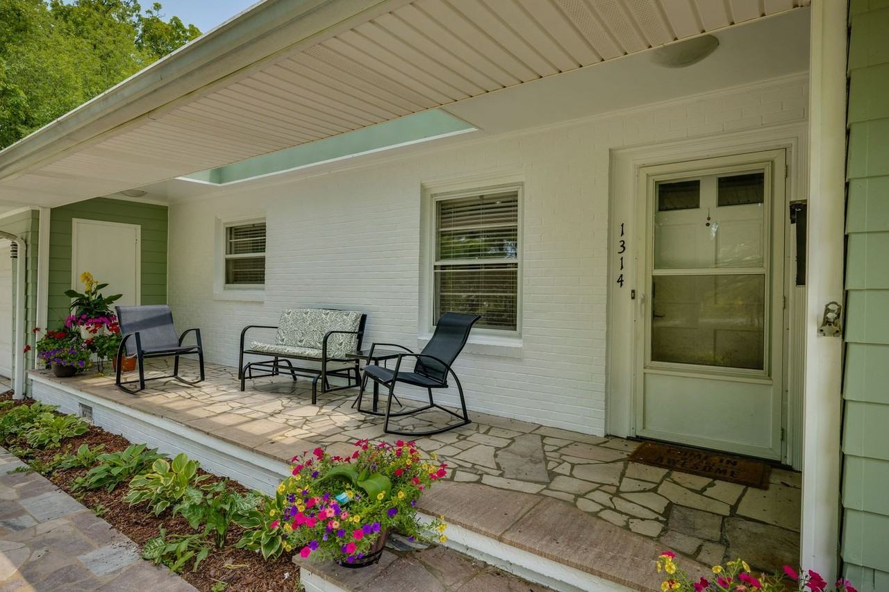 1314 Woodland Ave - Photo 3 of 31