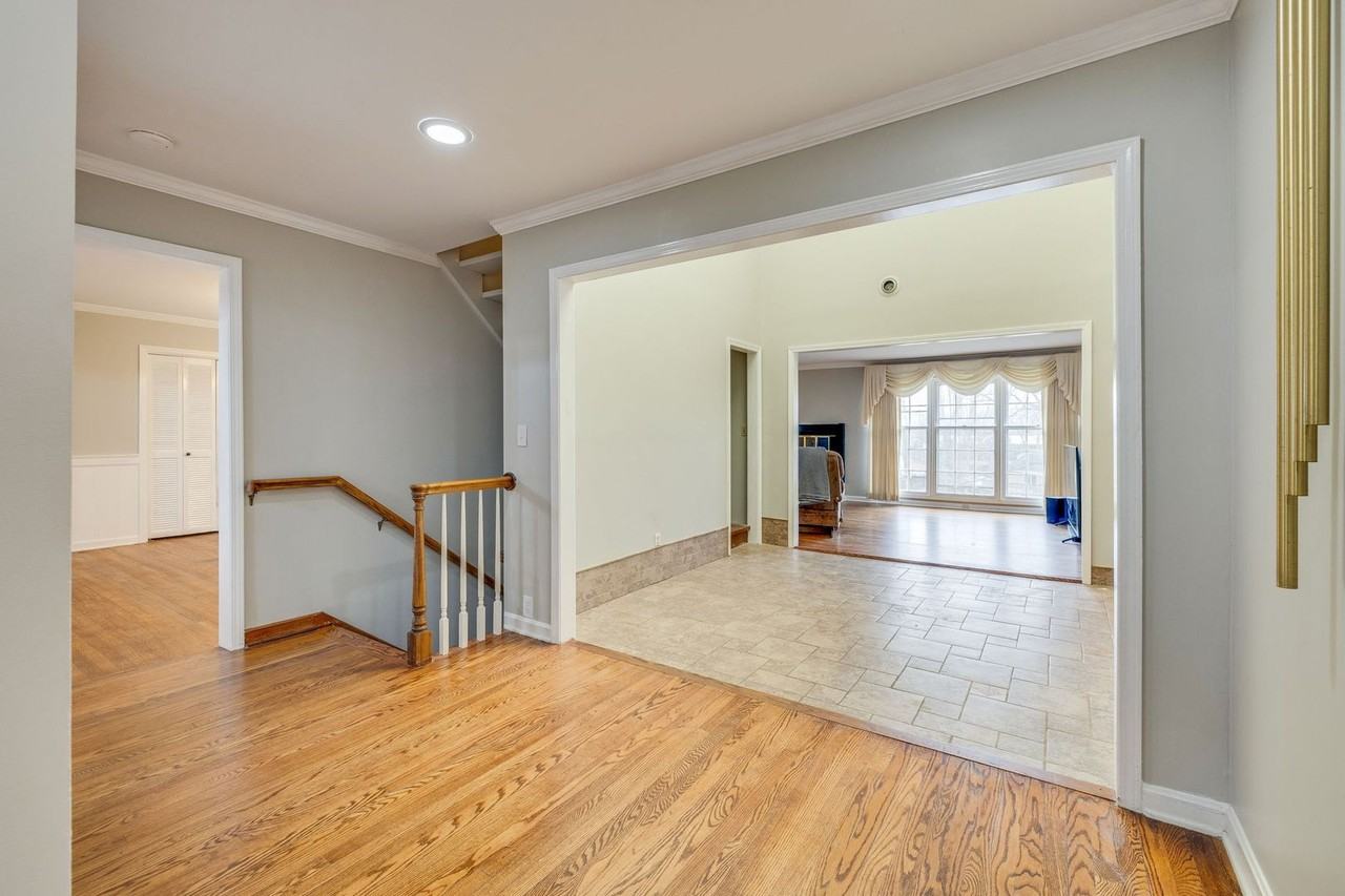 1314 Woodland Ave - Photo 4 of 31