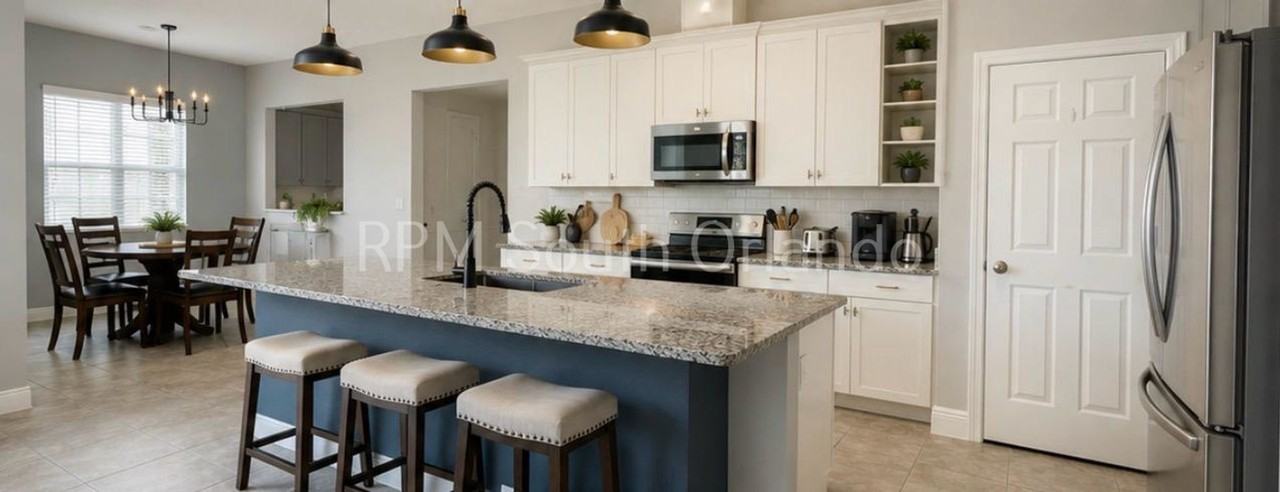 1070 Grand Hilltop Dr - Photo 2 of 23