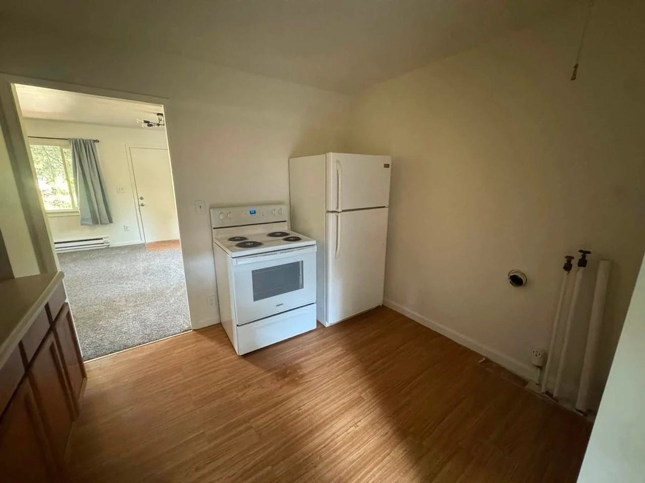 3915 Burwell St - Photo 3 of 7