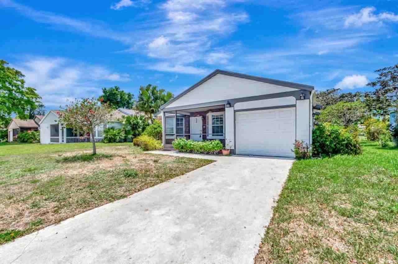 5048 Brian Blvd - Photo 6 of 17