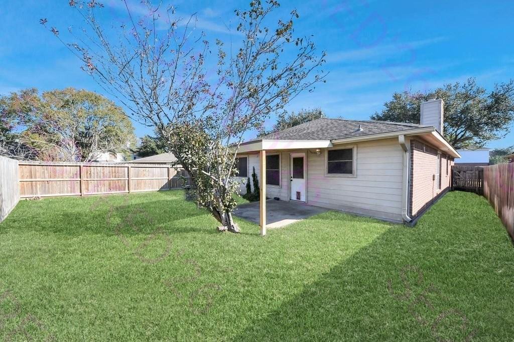 5615 Brenwood Glen Trl - Photo 2 of 16