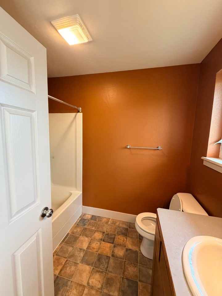 4249 Cover St - Photo 2 of 20
