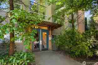 2111 E John St #104 - Photo 1 of 1