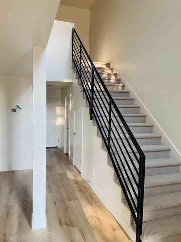 340 Nw - Photo 7 of 11