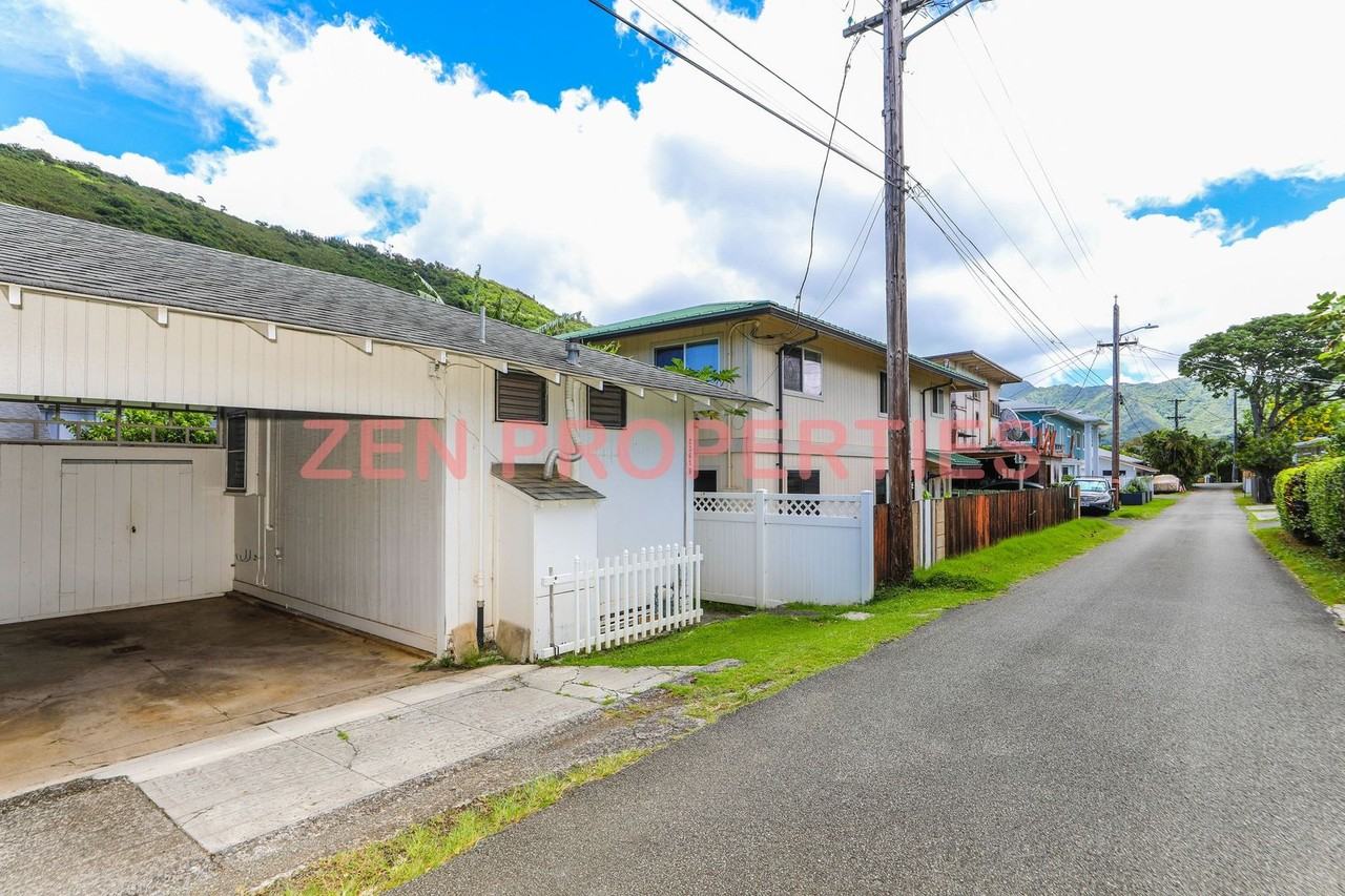 2361B E Manoa Rd - Photo 4 of 25