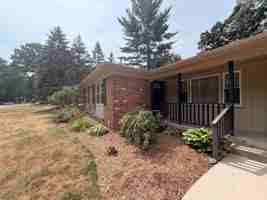 featured image of 5729 Ridgebrook Ave Se