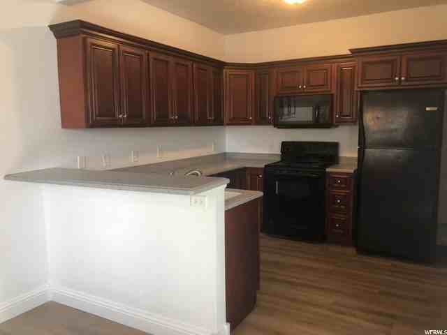 1587 Nw #105 - Photo 3 of 14
