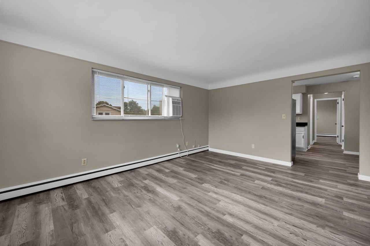 3873 E Galbraith Rd #4 - Photo 6 of 21