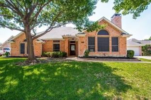 63 Remington Dr W - Photo 1 of 1