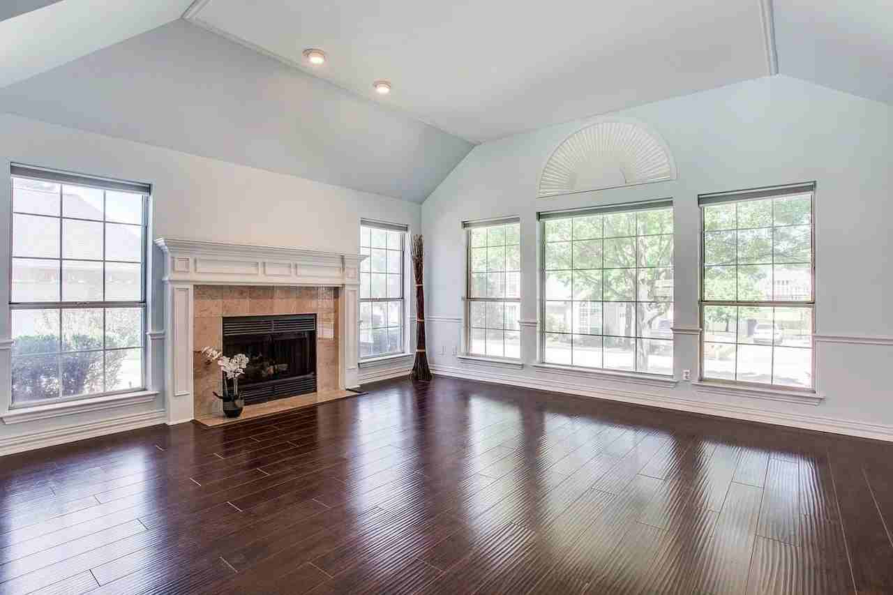 63 Remington Dr W - Photo 3 of 22