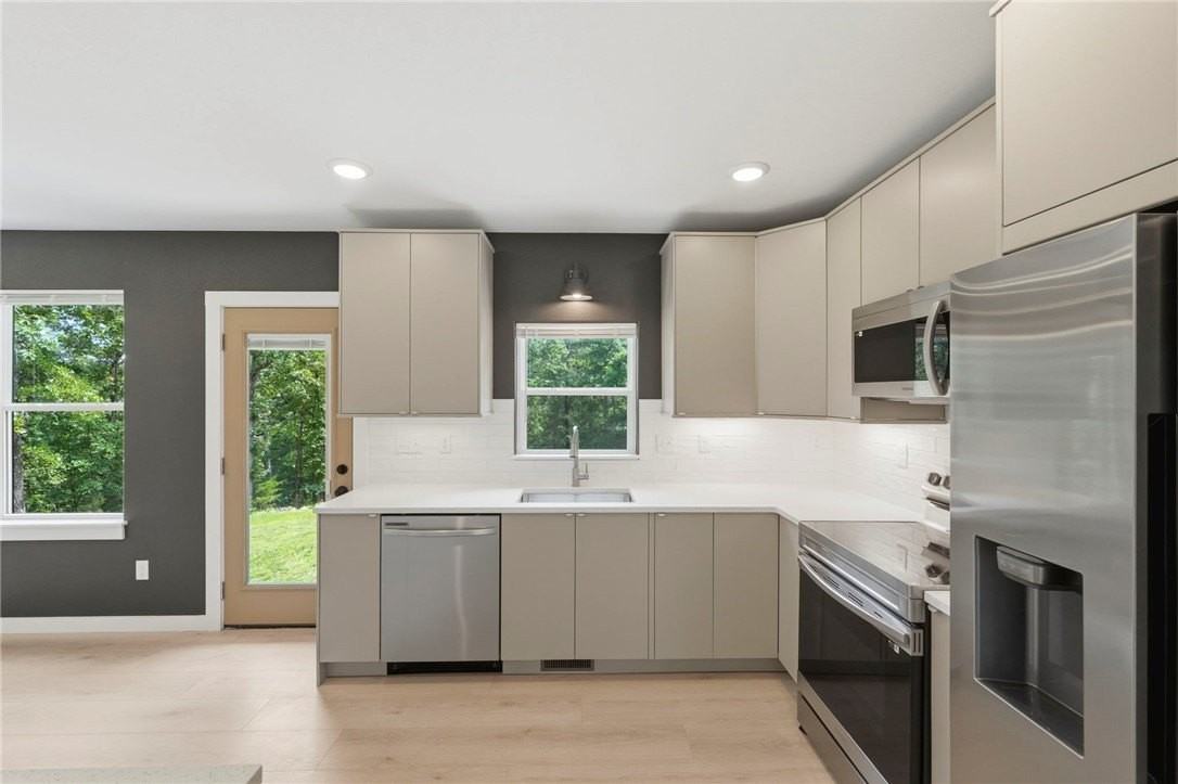 14 Marisco Ln - Photo 6 of 23