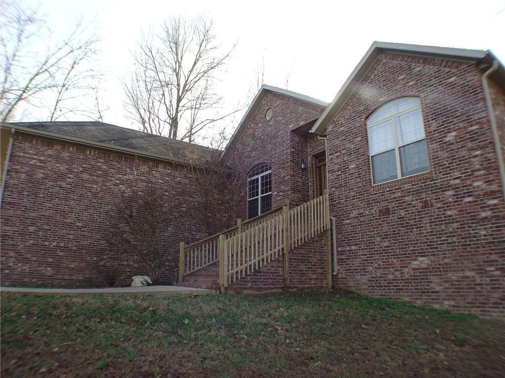 73 Pimlico Dr - Photo 2 of 20