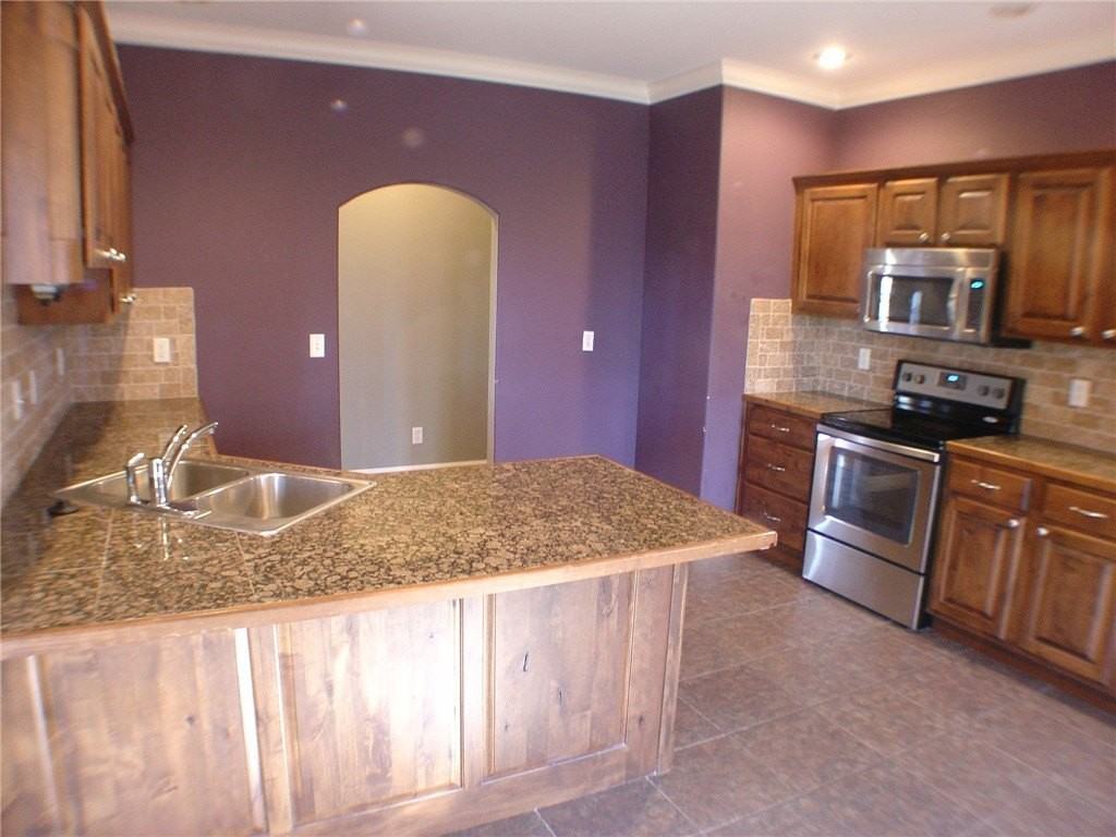 73 Pimlico Dr - Photo 7 of 20