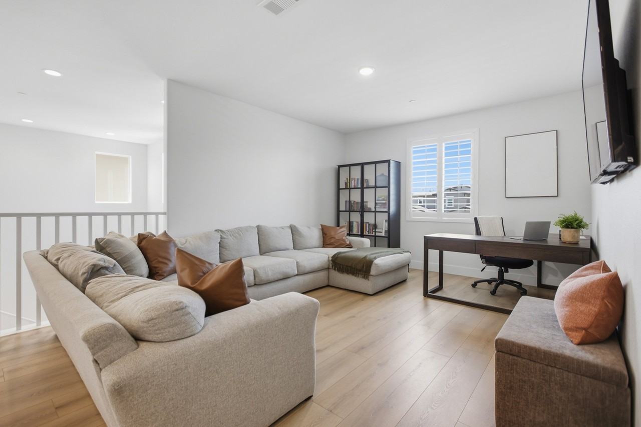 30440 Tetrault Ct - Photo 6 of 15